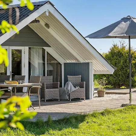 Holiday home 3 Bedroom Beautiful In Romo