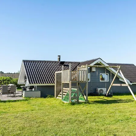 Romo Lxix Hébergement de vacances *